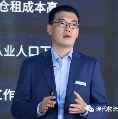 海柔創(chuàng)新重磅發(fā)布全球首款紙箱倉儲機器人及雙深位機器人